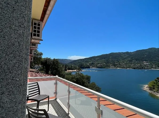 Por Do Sol 게스트하우스 3*